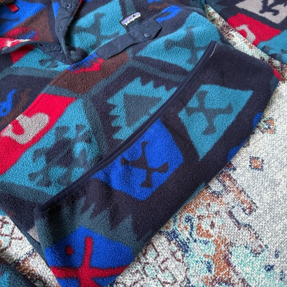 Patagonia Synchilla Fleece size Small Aztec - Picture 4 of 6